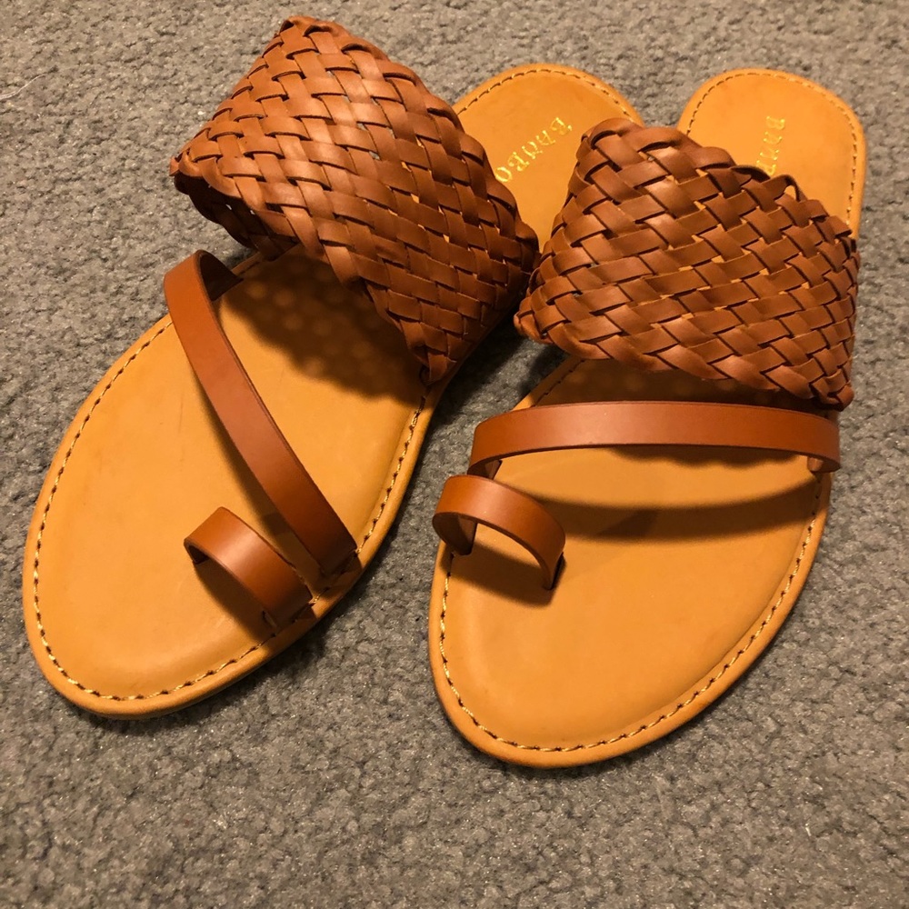 Bamboo sandals